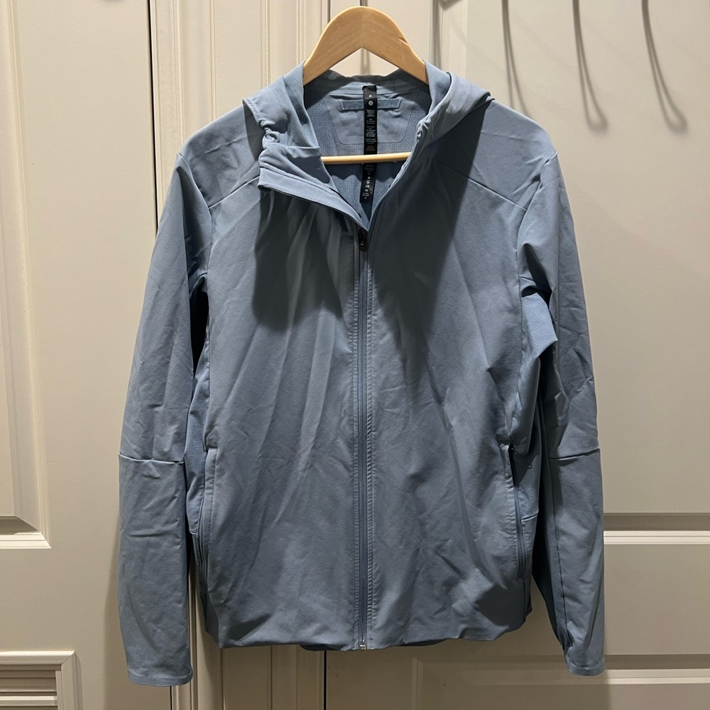 Men’s blue, medium Lululemon jacket